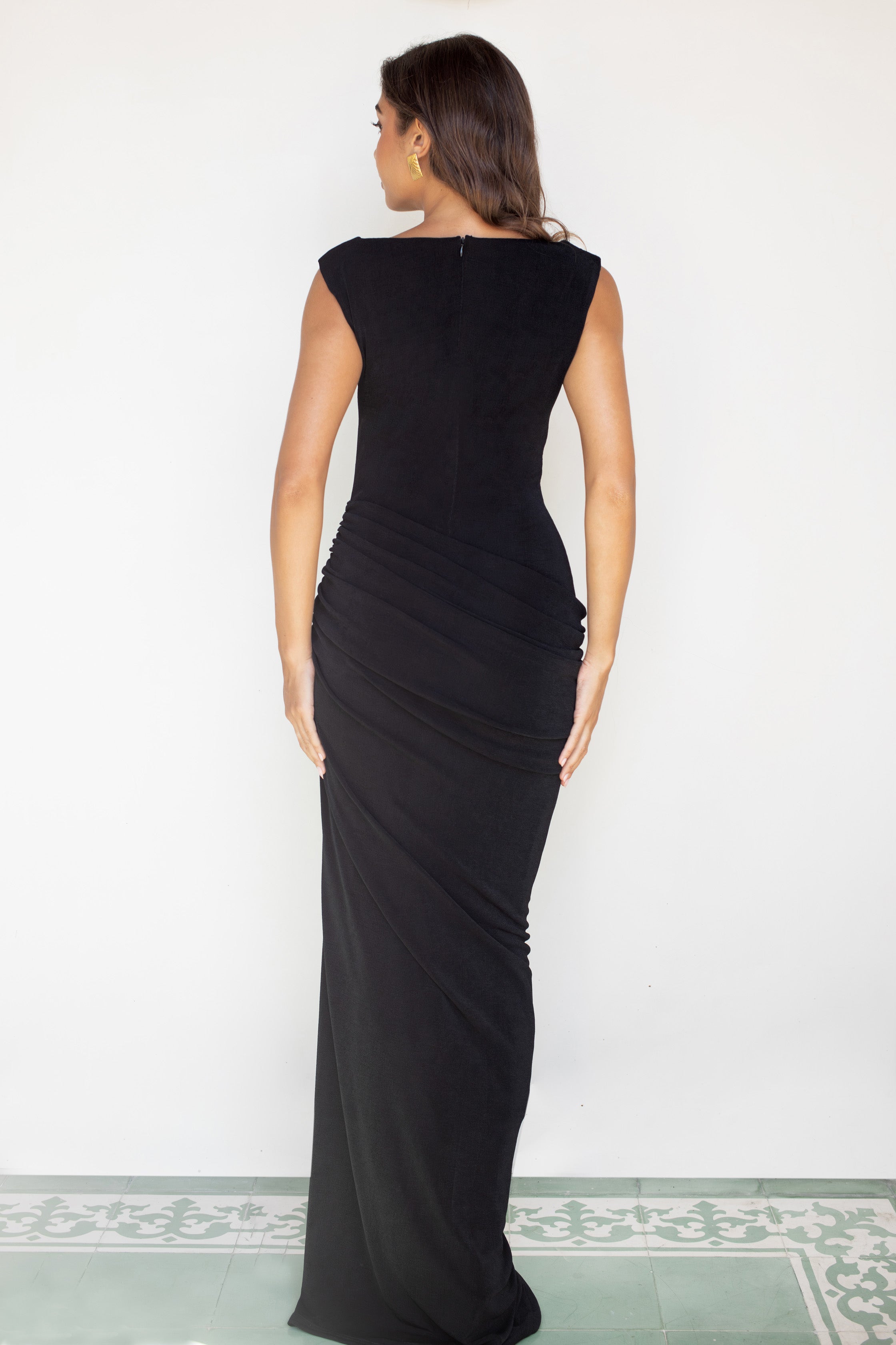 Yasmin in Black