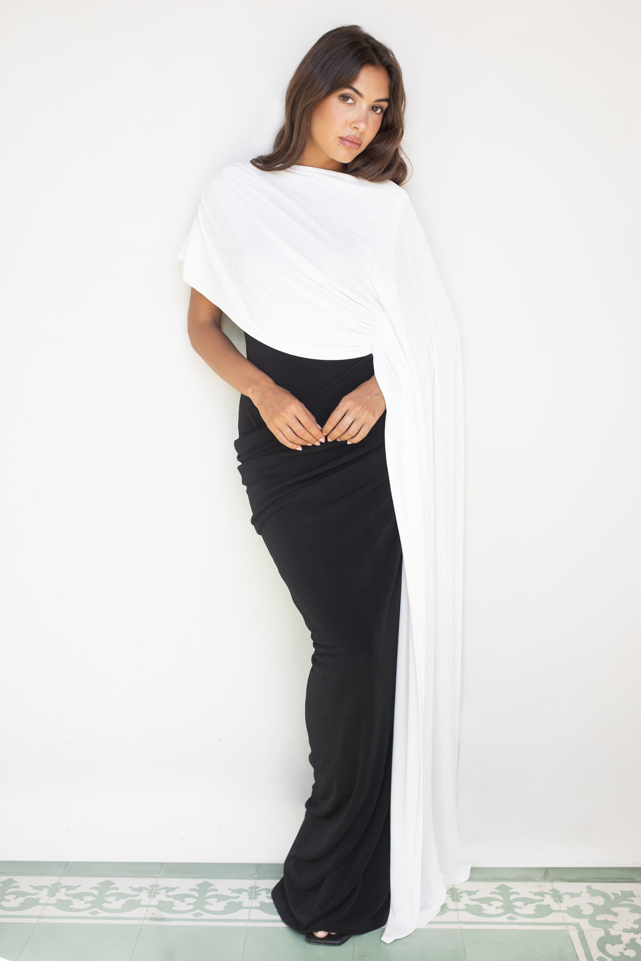 Zahra 2-in-1 - Black/Ivory