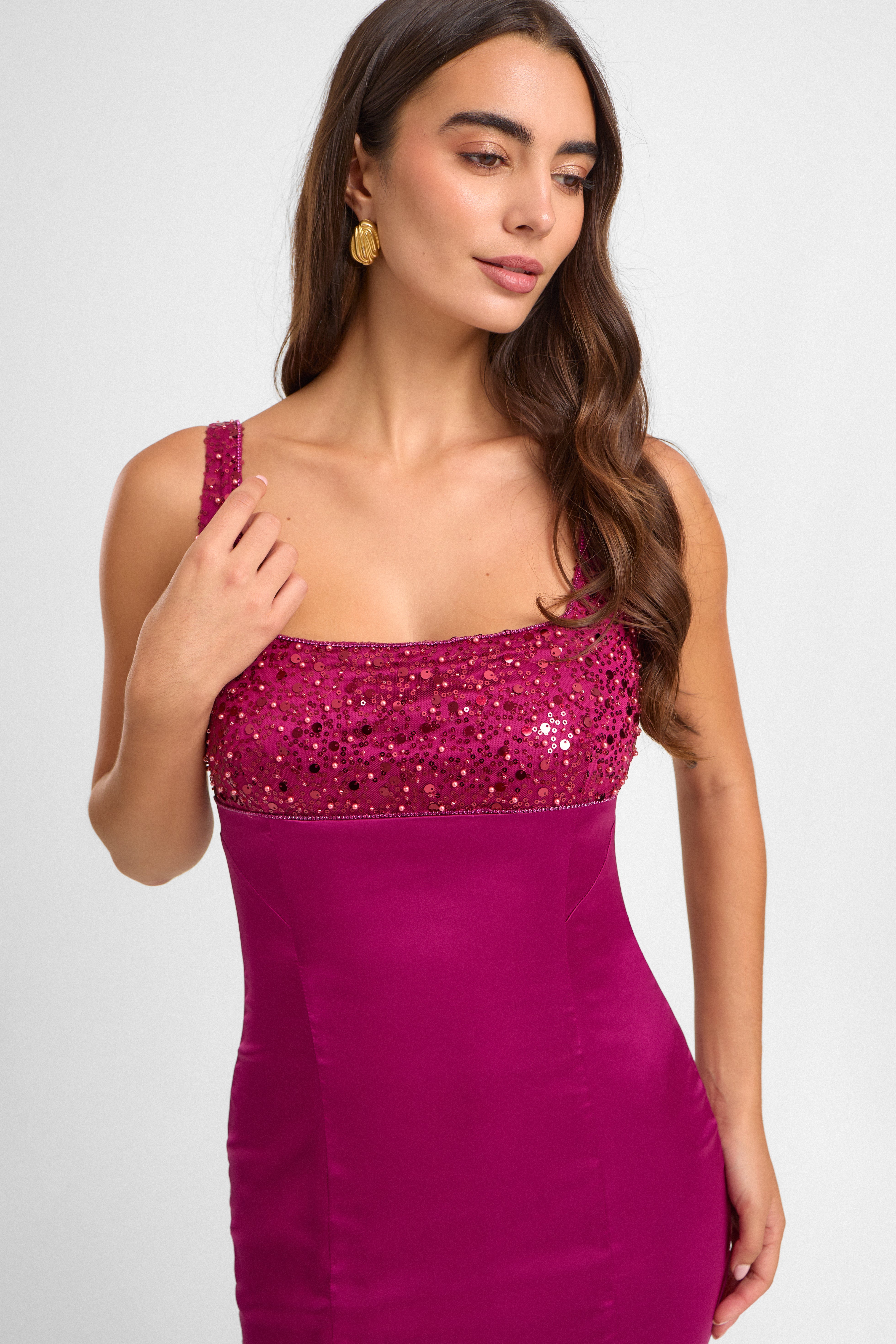 Alina in Spiced Berry